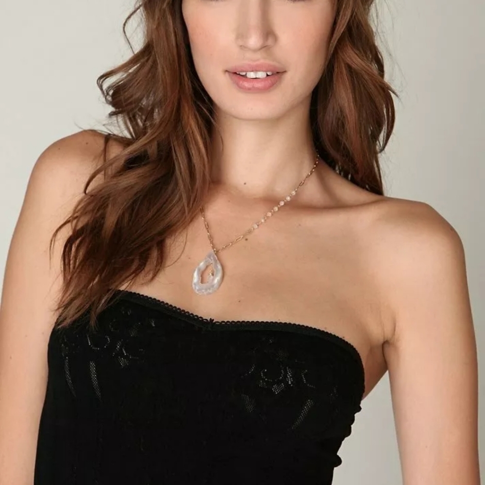 💖FREE PEOPLE STRAPLESS TOP M/L $38!!! - Picture 2 of 6